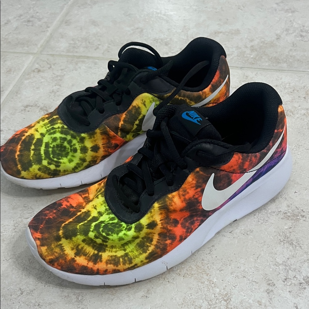 Nike Multicolor Tanjun Y 7